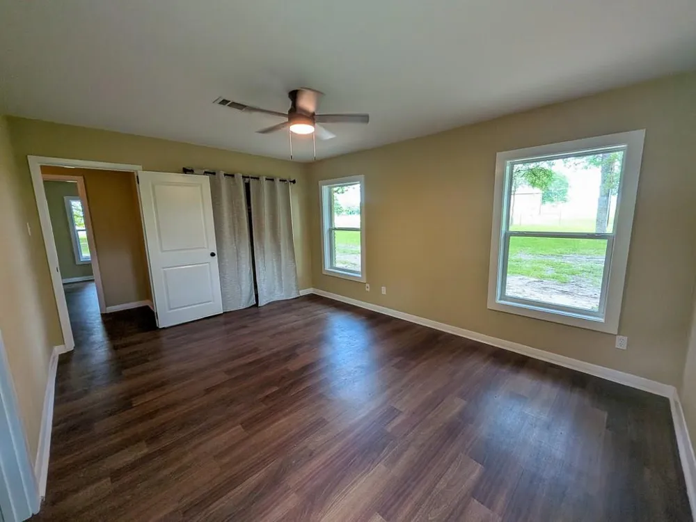1139 County Rd 403 Anderson, TX 77830