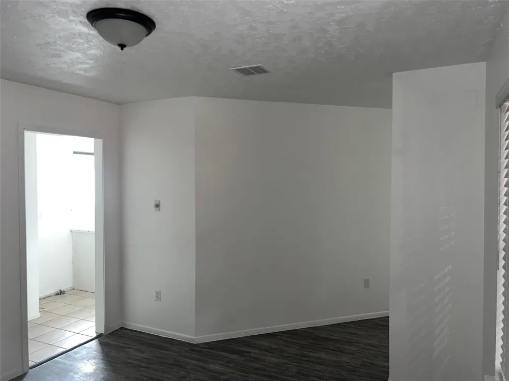 1362 Ambrosden Lane Channelview, TX 77530