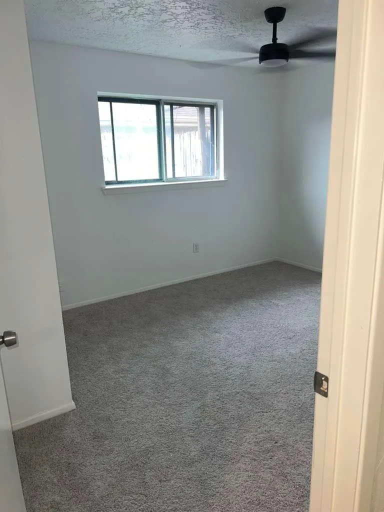 1362 Ambrosden Lane Channelview, TX 77530