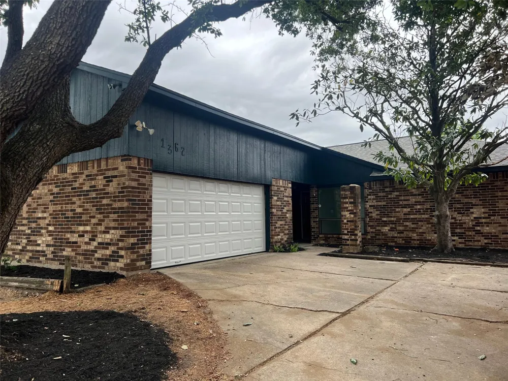 1362 Ambrosden Lane Channelview, TX 77530