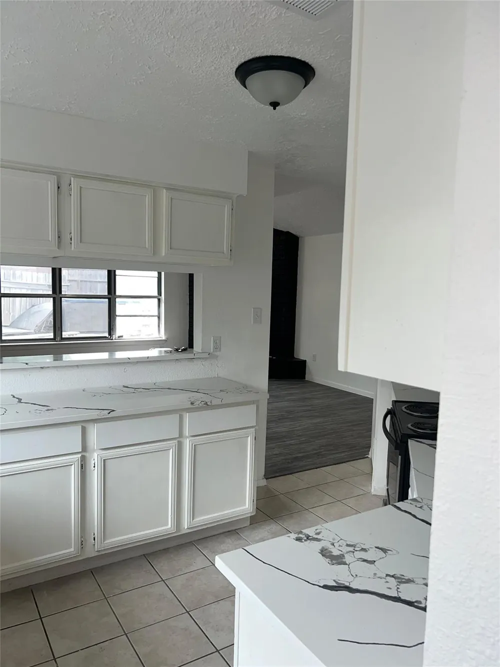 1362 Ambrosden Lane Channelview, TX 77530