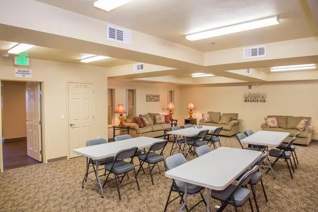 25 Harbour Wy Richmond, CA 94801