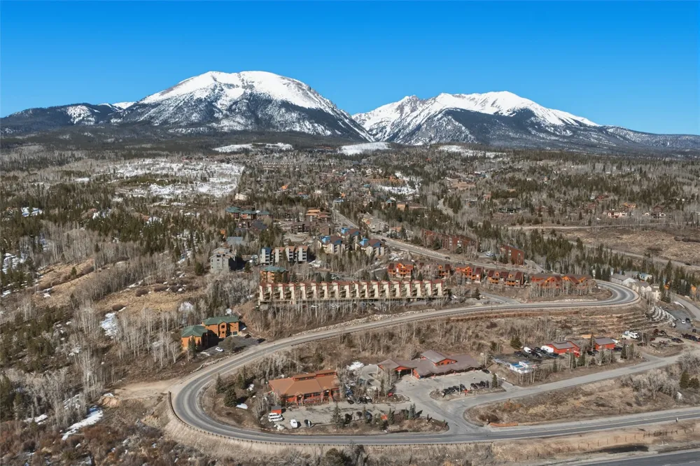 2424 Ryan Gulch Court S #304 Wildernest, CO 80498