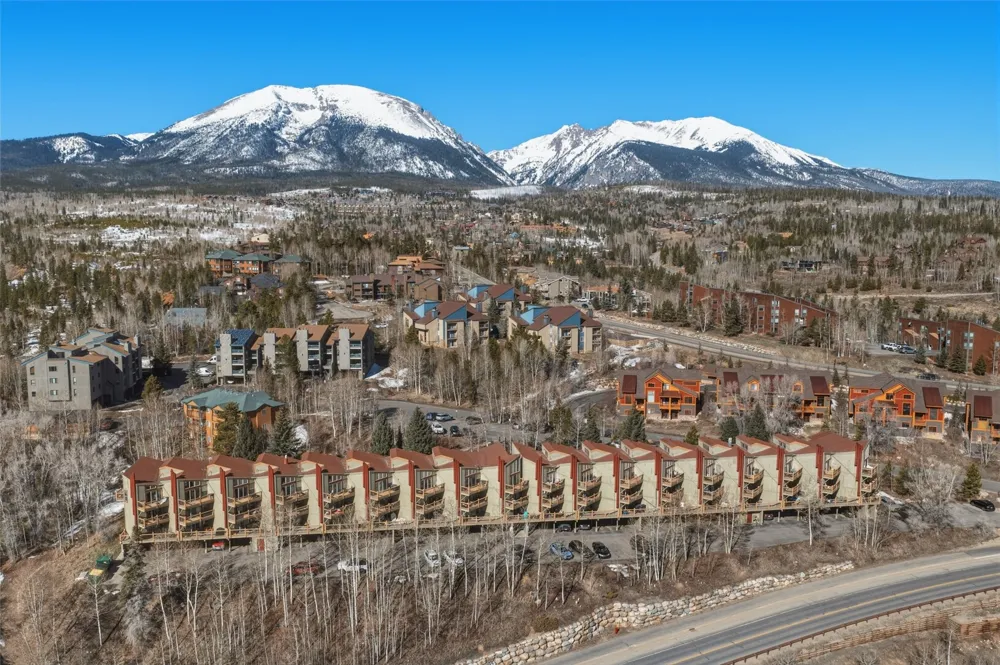 2424 Ryan Gulch Court S #304 Wildernest, CO 80498