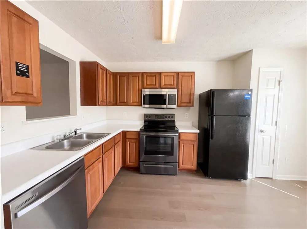4041 Browne Court Conley, GA 30288