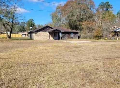 21788 Interstate Highway 10 Vidor, TX 77662