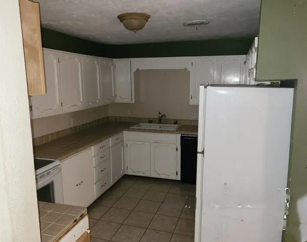 21788 Interstate Highway 10 Vidor, TX 77662