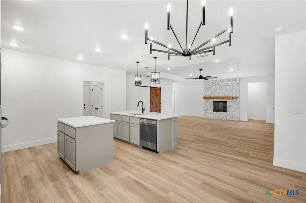 7712 Soapstone Court Moody, TX 76502