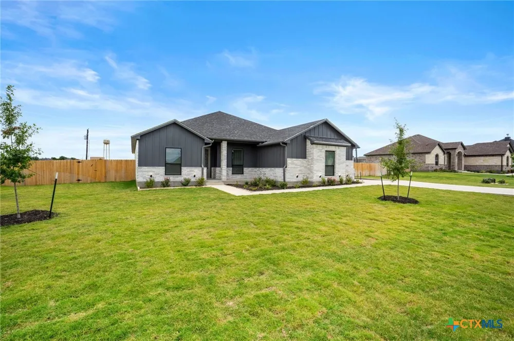 7712 Soapstone Court Moody, TX 76502