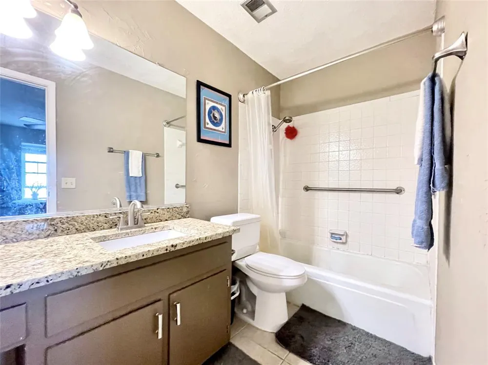 2425 Ashdale Drive #81 Austin, TX 78757