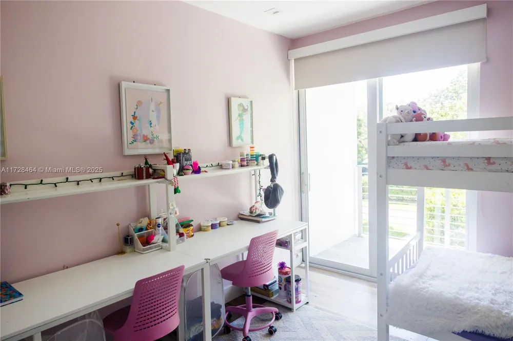 6790 SW 72 STREET South Miami, FL 33143