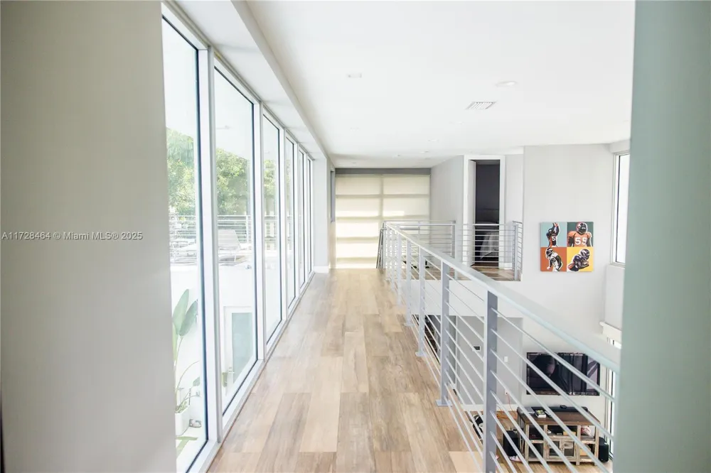 6790 SW 72 STREET South Miami, FL 33143