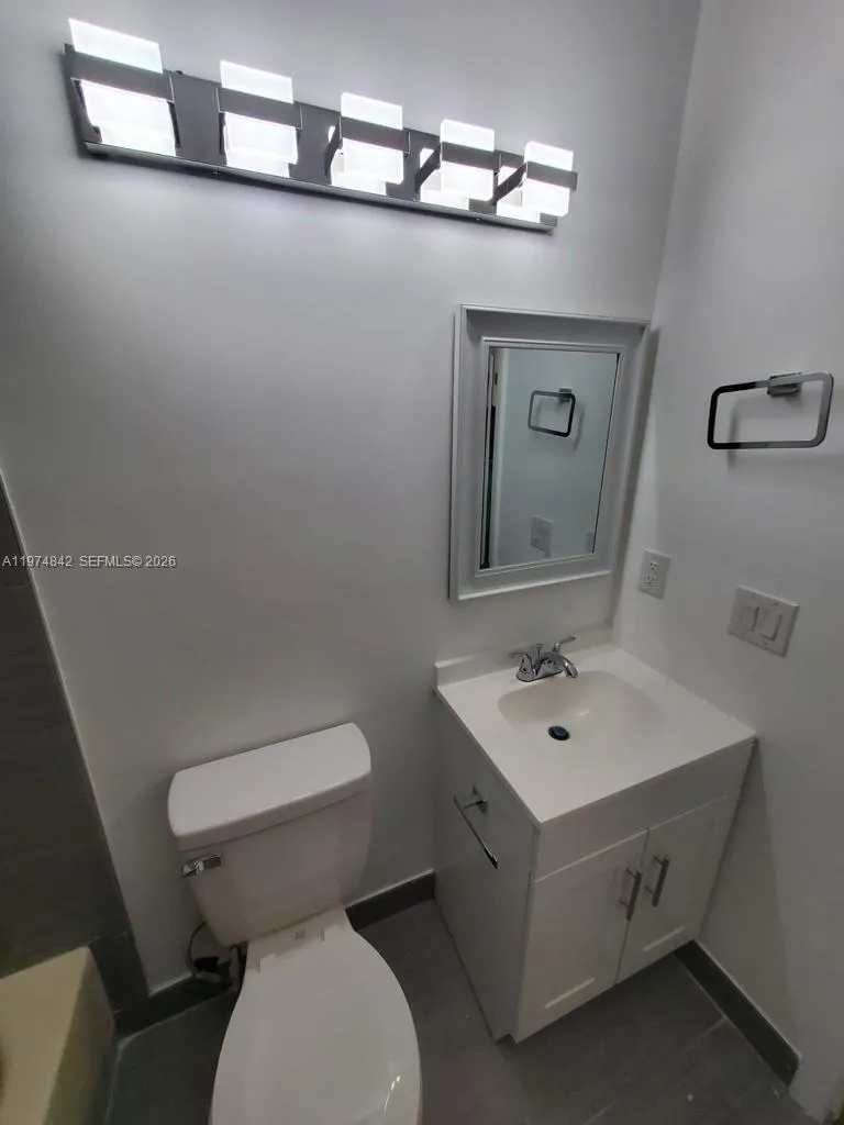Address Not Shown North Lauderdale, FL 33068