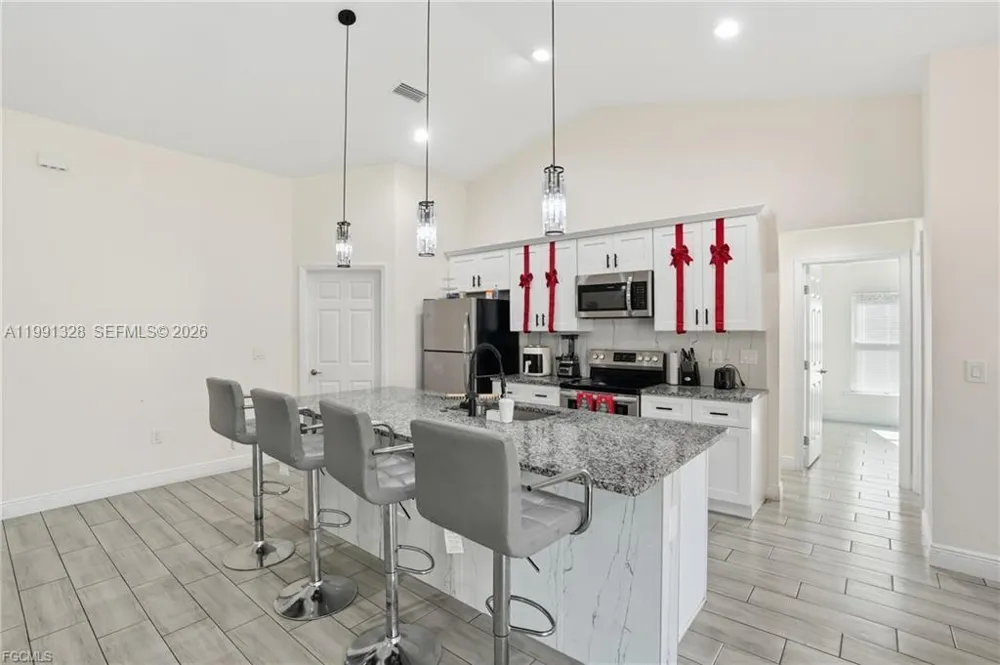 1013 ATHERTON AVE Lehigh Acres, FL 33971