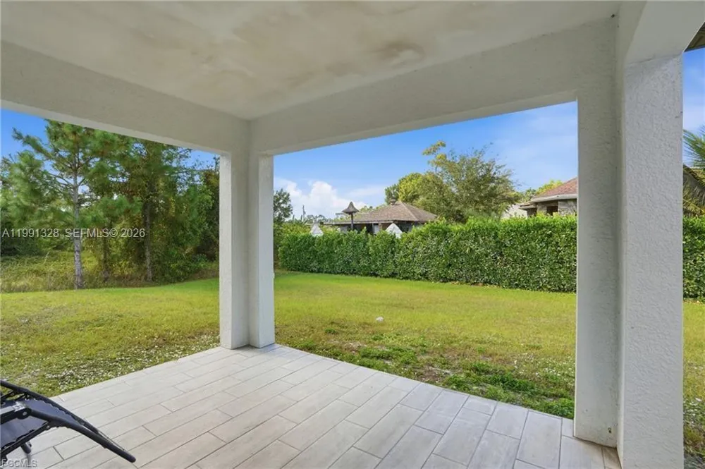 1013 ATHERTON AVE Lehigh Acres, FL 33971