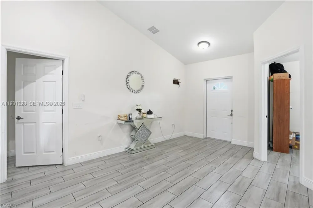 1013 ATHERTON AVE Lehigh Acres, FL 33971