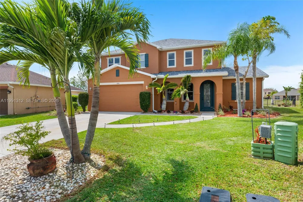 8130 blue daze ct Lehigh Acres, FL 33972