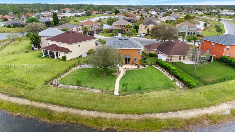 8130 blue daze ct Lehigh Acres, FL 33972