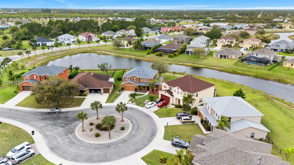 8130 blue daze ct Lehigh Acres, FL 33972