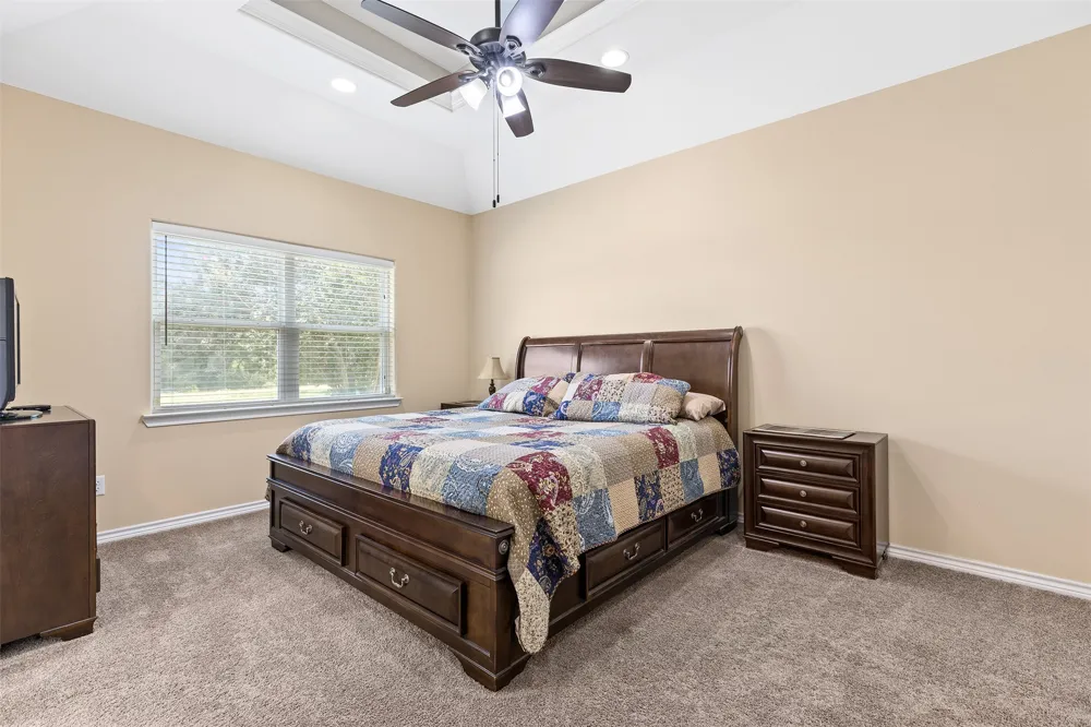 1504 County Road 459 Thorndale, TX 76577