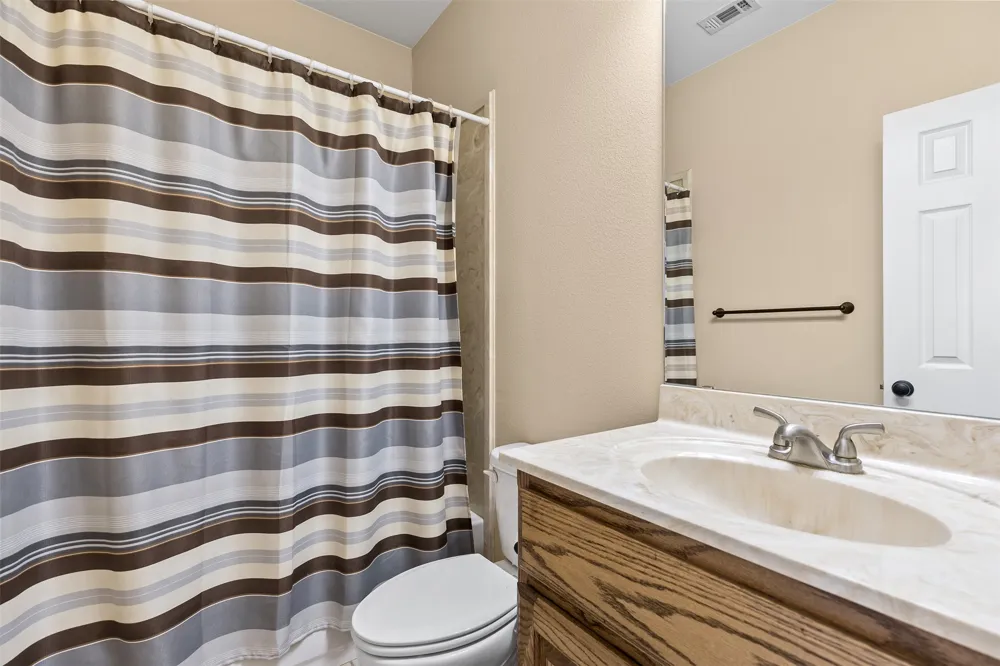 1504 County Road 459 Thorndale, TX 76577