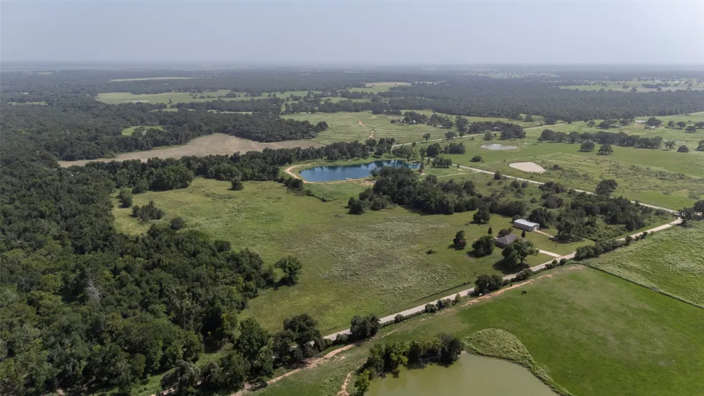 1504 County Road 459 Thorndale, TX 76577