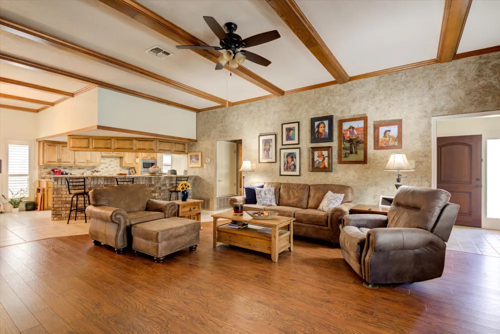 115 Firestone Place Meadowlakes, TX 78654