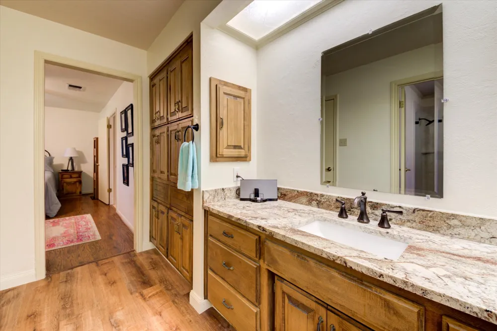 115 Firestone Place Meadowlakes, TX 78654