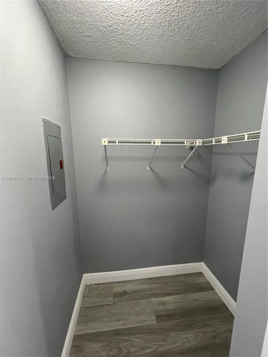 313 Dirksen #F3 Other City - In The State Of Florida, FL 32713