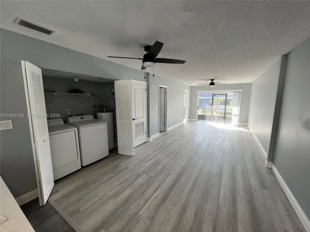 313 Dirksen #F3 Other City - In The State Of Florida, FL 32713