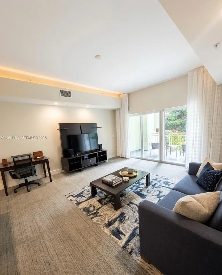 5300 NW 87th Ave #1109 Doral, FL 33178
