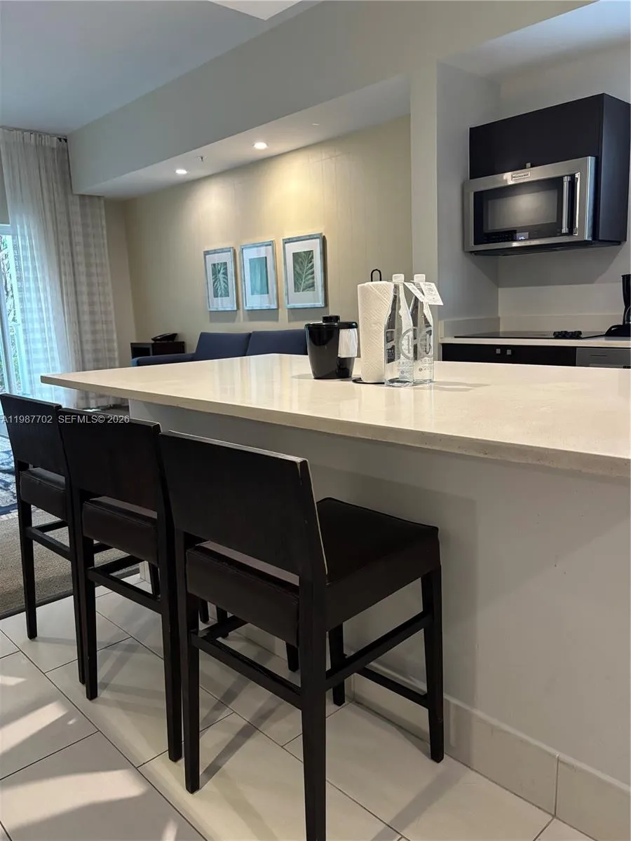 5300 NW 87th Ave #1109 Doral, FL 33178
