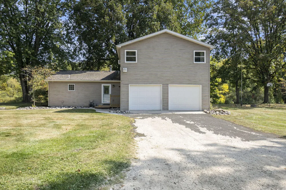 7842 Main Street Brooks Township, MI 49337