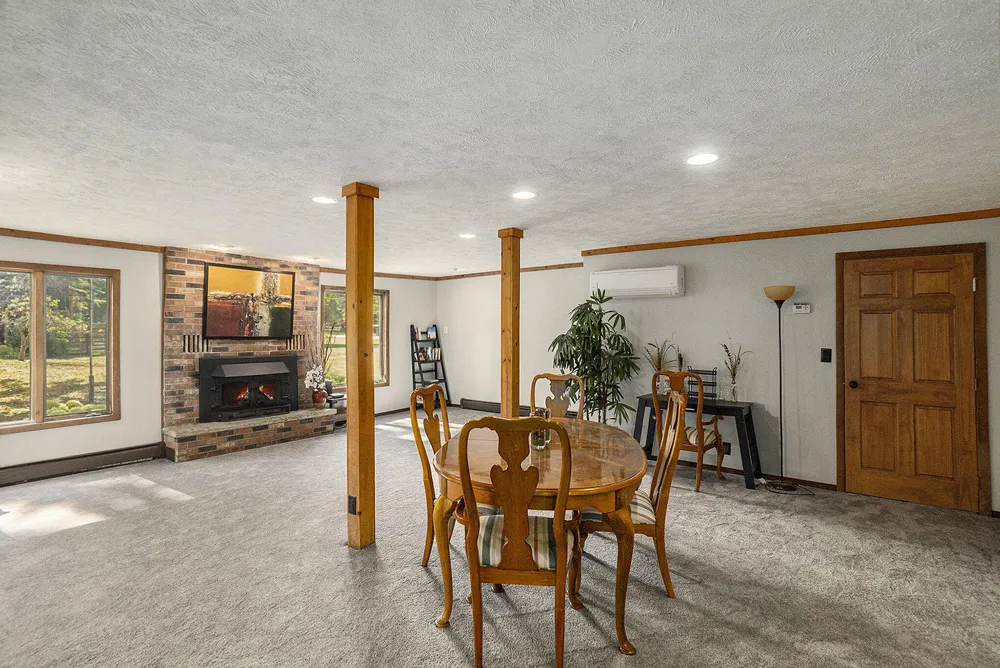 7842 Main Street Brooks Township, MI 49337