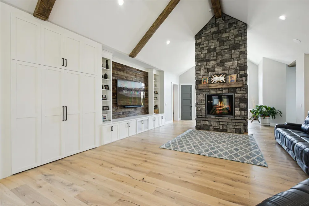 32170 Bent Oak Trail Milton Township, MI 49120