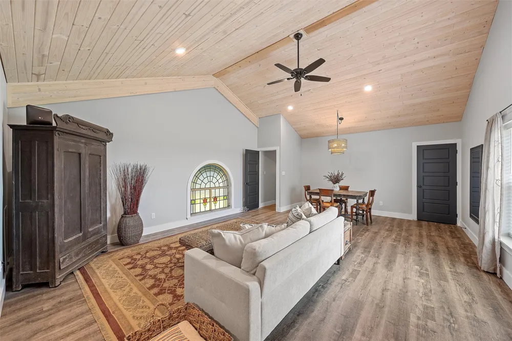 1006 County Road 280 Cameron, TX 76520