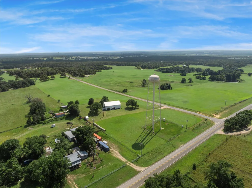 1006 County Road 280 Cameron, TX 76520