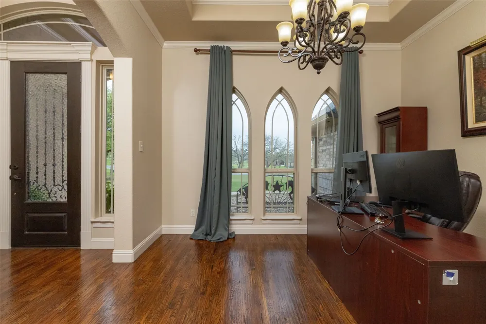 208 Ellis Creek Drive Weatherford, TX 76085