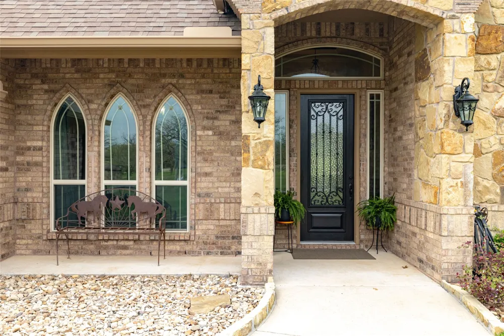 208 Ellis Creek Drive Weatherford, TX 76085