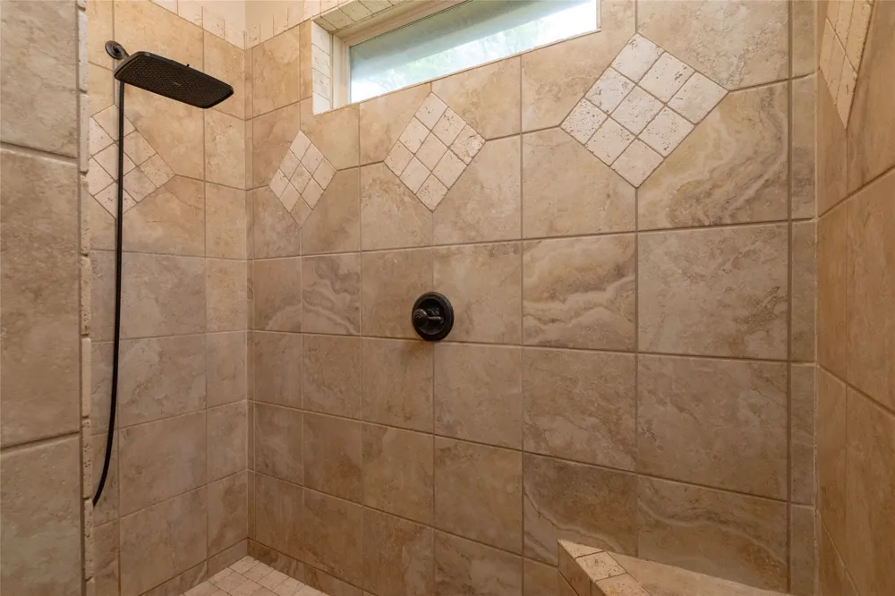 208 Ellis Creek Drive Weatherford, TX 76085