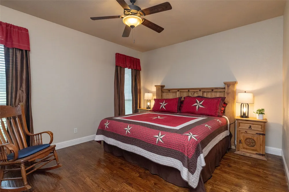 208 Ellis Creek Drive Weatherford, TX 76085