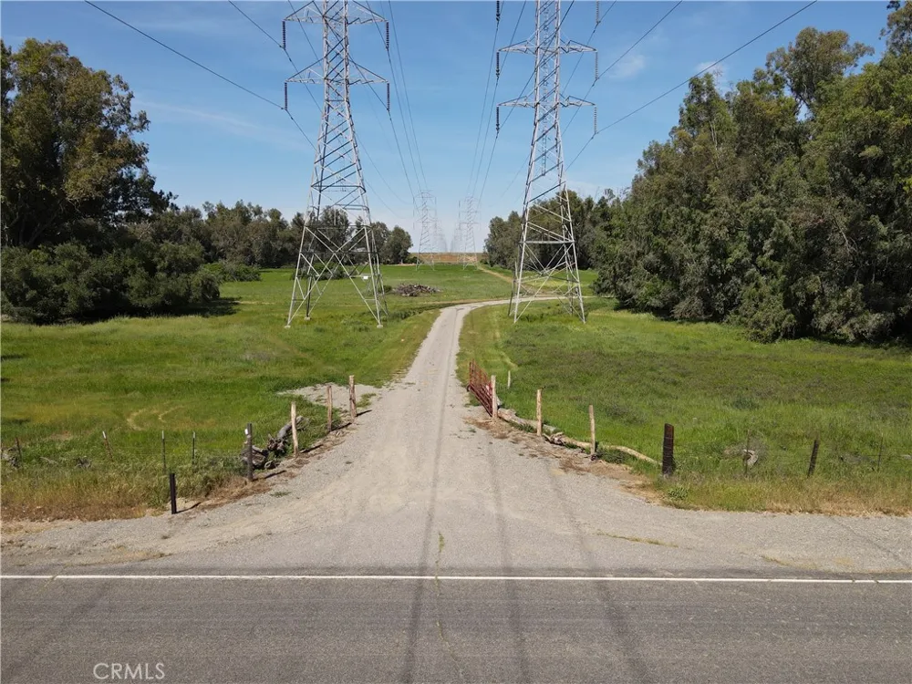 11 CORNING Corning, CA 06021