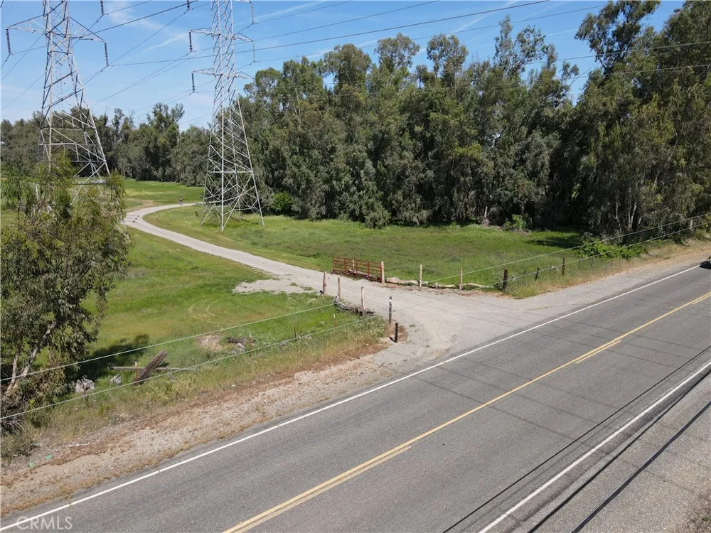 11 CORNING Corning, CA 06021