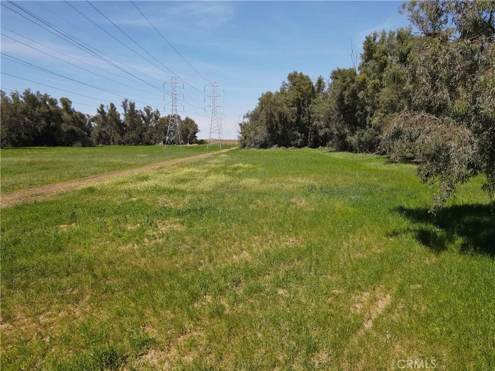 11 CORNING Corning, CA 06021