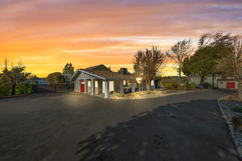 2180 Patton Ave Napa, CA 94559