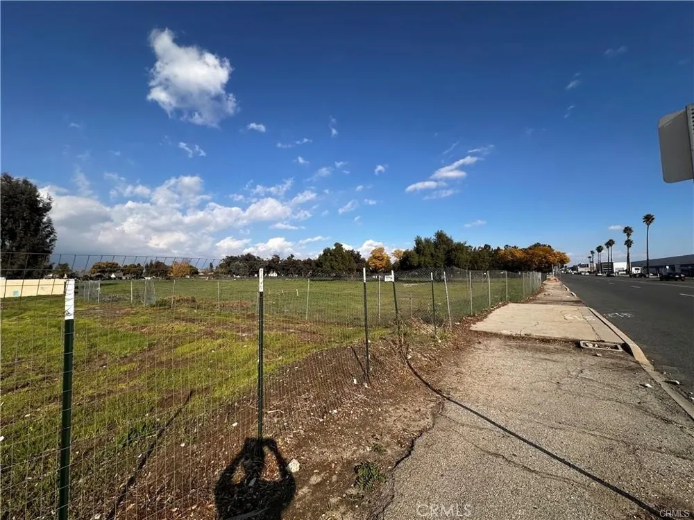 1373 E Holt Ontario, CA 91761