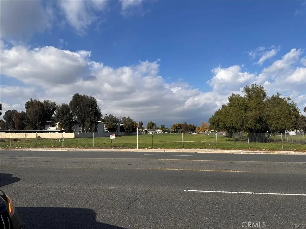 1373 E Holt Ontario, CA 91761
