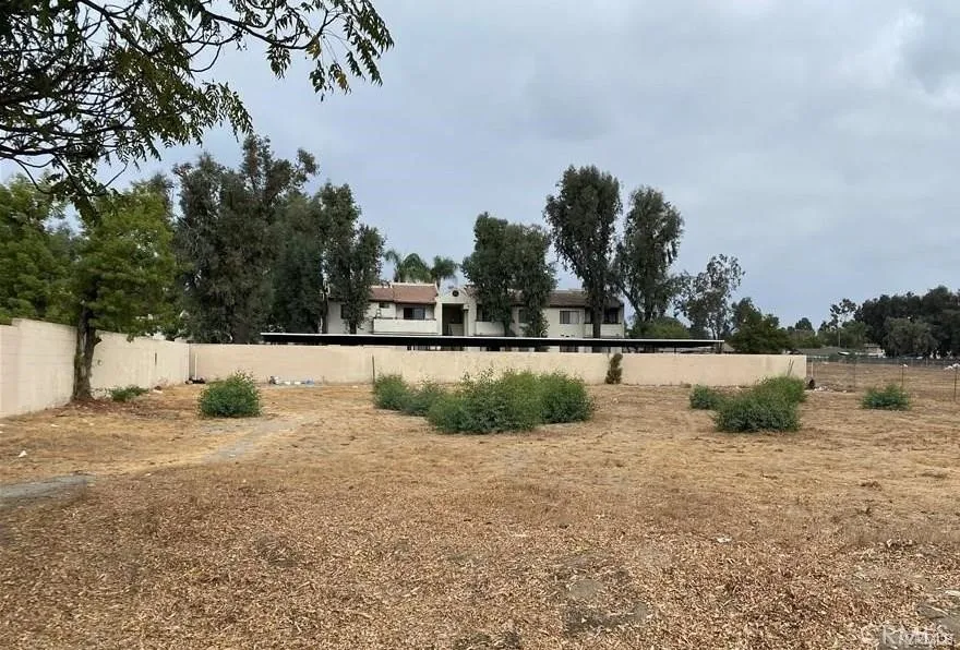 1373 E Holt Ontario, CA 91761