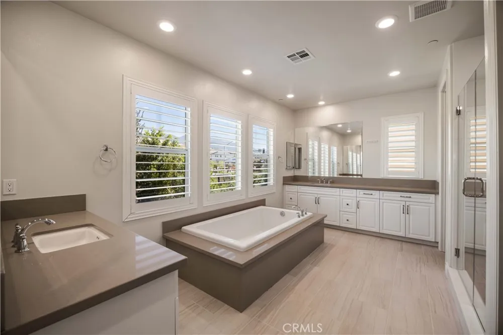1999 Aliso Peak Lake Forest, CA 92610