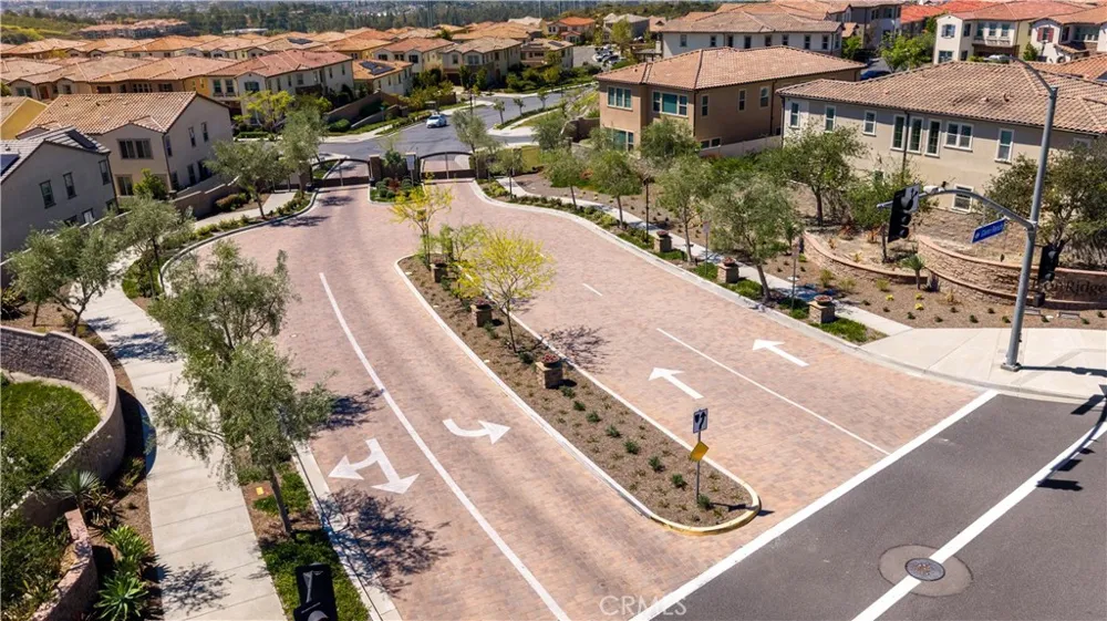 1999 Aliso Peak Lake Forest, CA 92610